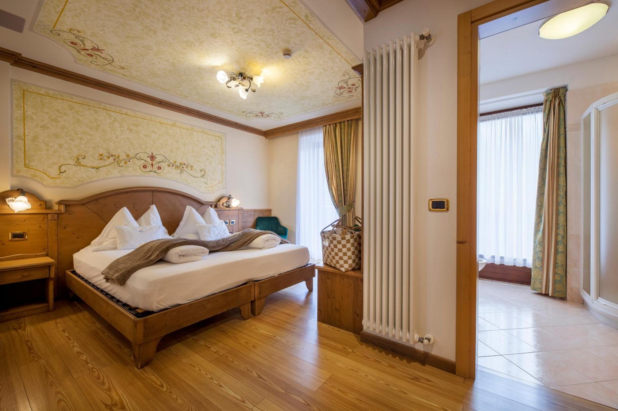 Adler Hotel Wellness & Spa - Andalo Ngoại thất bức ảnh